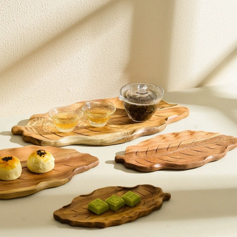 Leaf Pattern Long Wooden Plate